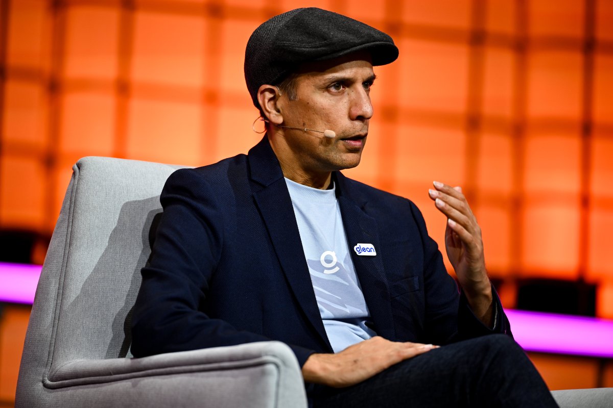 AI 레이어의 주인은 누구? Glean CEO가 말하는 진짜 이야기 - AI, 기업 관련 이미지